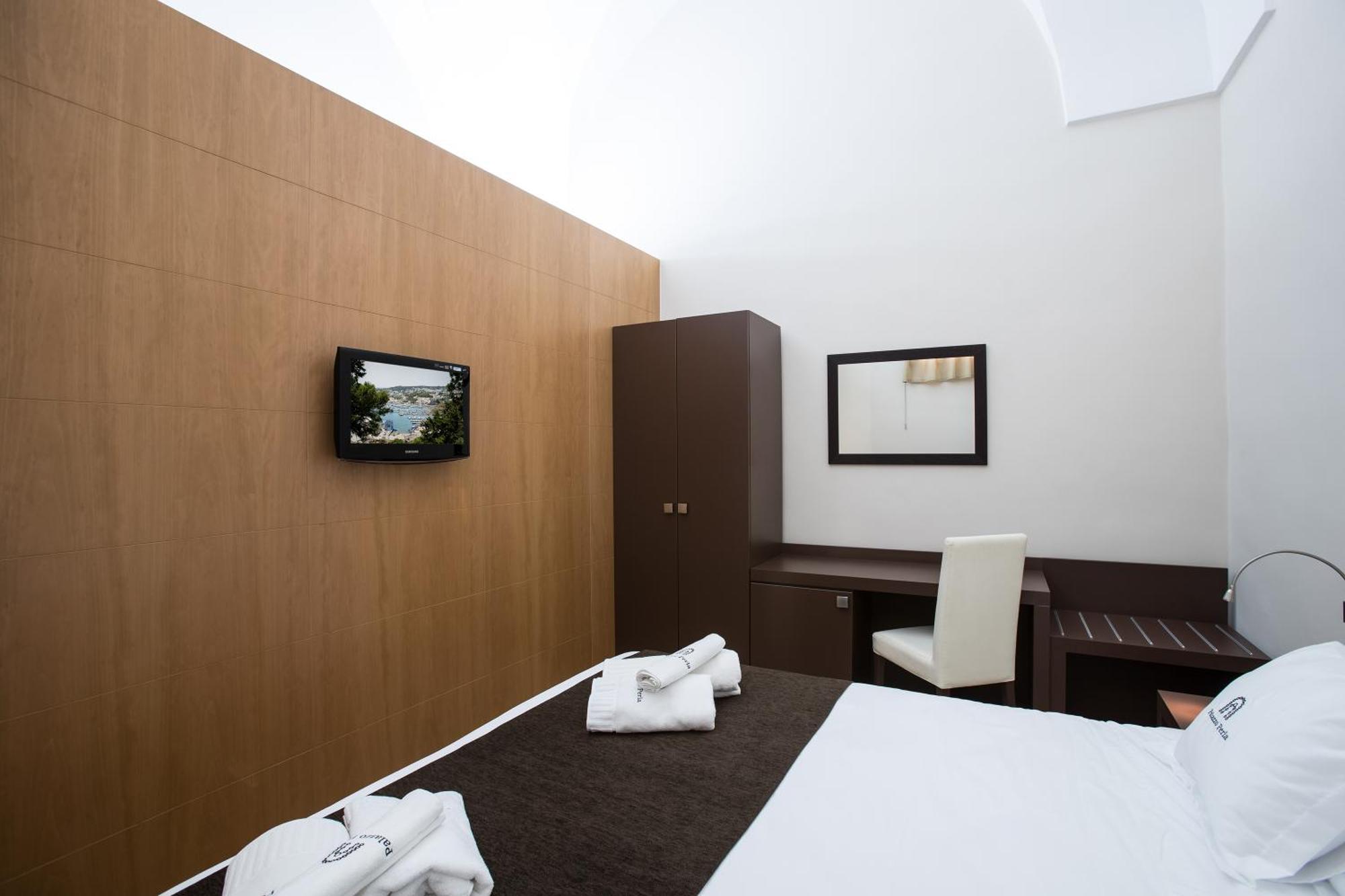 Palazzo Perla Bed & Breakfast Gallipoli Ngoại thất bức ảnh